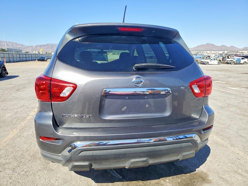 Foto 6 de la subasta – 2018 NISSAN PATHFINDER con VIN 5N1DR2MN3JC663129