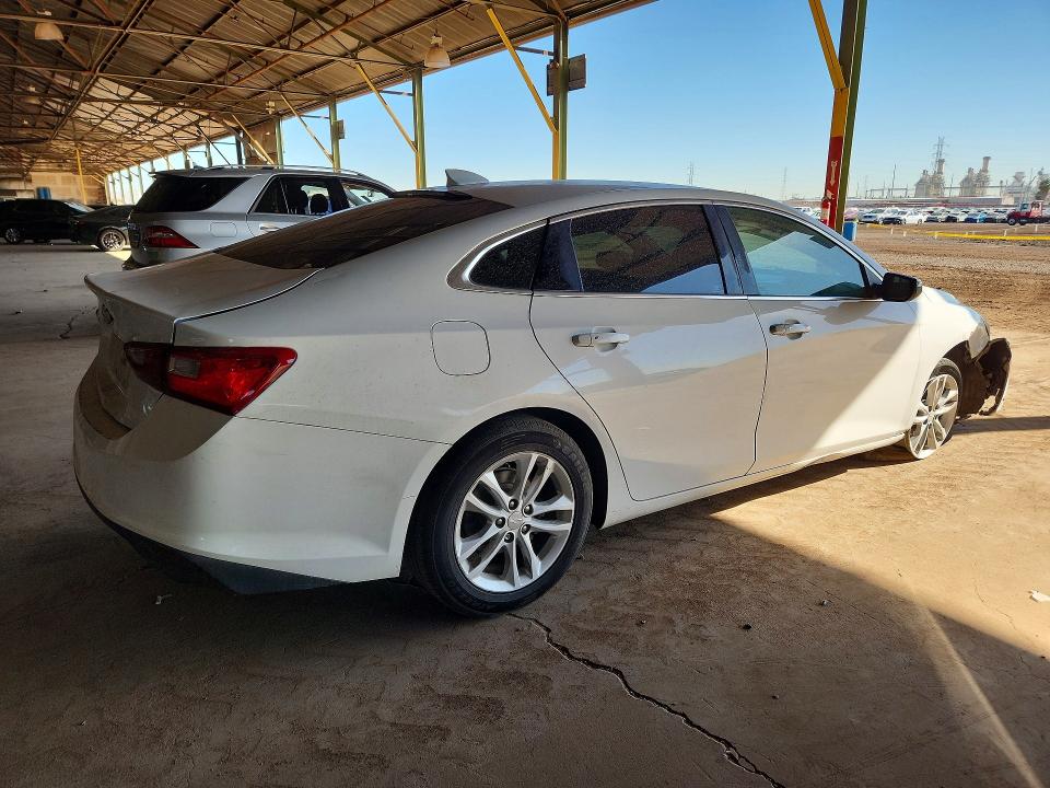Photo 3 from auction – 2017 CHEVROLET MALIBU with VIN 1G1ZE5ST7HF113362