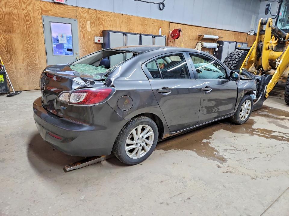 Photo 3 from auction – 2012 MAZDA 3 with VIN JM1BL1V74C1628007