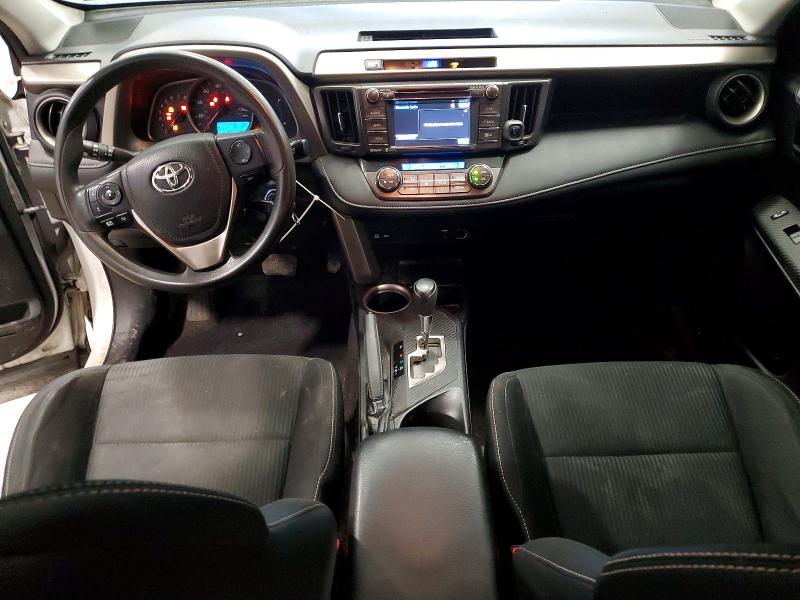 Photo 8 from auction – 2015 TOYOTA RAV4 with VIN 2T3RFREV0FW336671