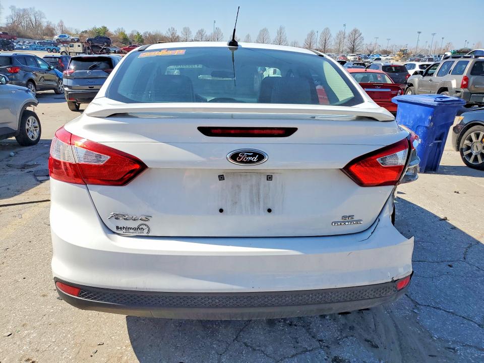 Photo 6 from auction – 2014 FORD FOCUS with VIN 1FADP3F24EL330971