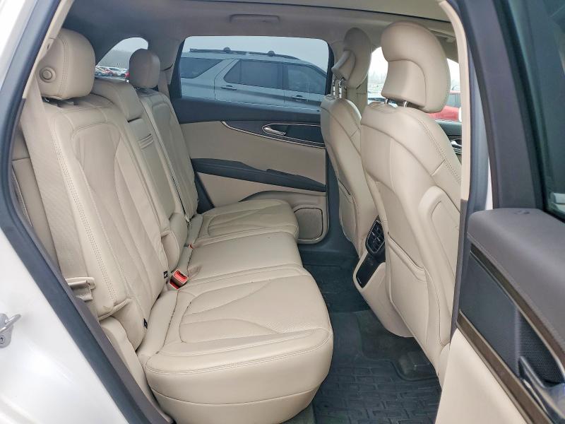 Photo 11 from auction – 2016 LINCOLN MKX with VIN 2LMTJ6LR7GBL80177