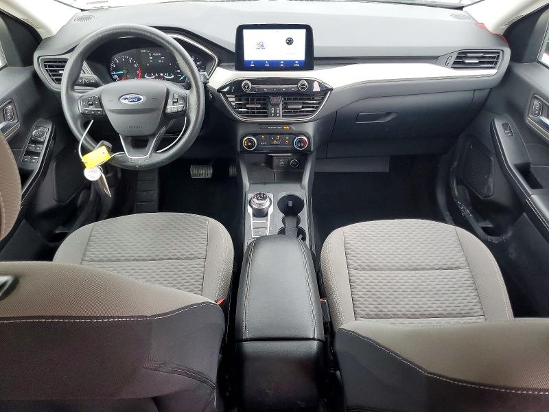 Photo 8 from auction – 2021 FORD ESCAPE with VIN 1FMCU9G65MUA98906