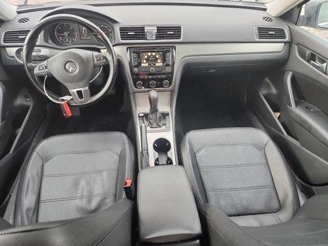Photo 8 from auction – 2015 VOLKSWAGEN PASSAT with VIN 1VWBV7A32FC053394