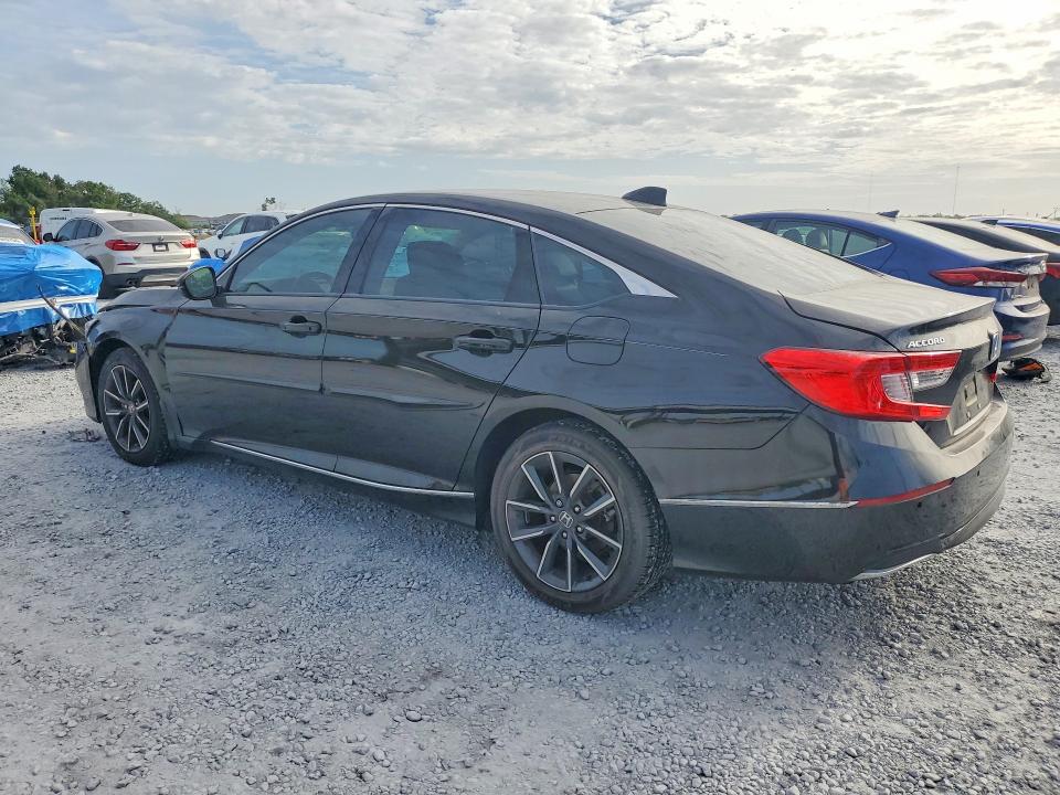 Photo 2 from auction – 2022 HONDA ACCORD with VIN 1HGCV1F53NA008703