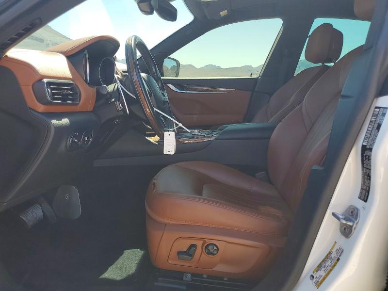 Photo 7 from auction – 2019 MASERATI LEVANTE with VIN ZN661YUA5KX308282