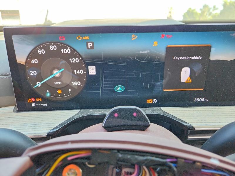 Photo 9 from auction – 2025 GENESIS GV80 with VIN KMUHEESC5SU227718