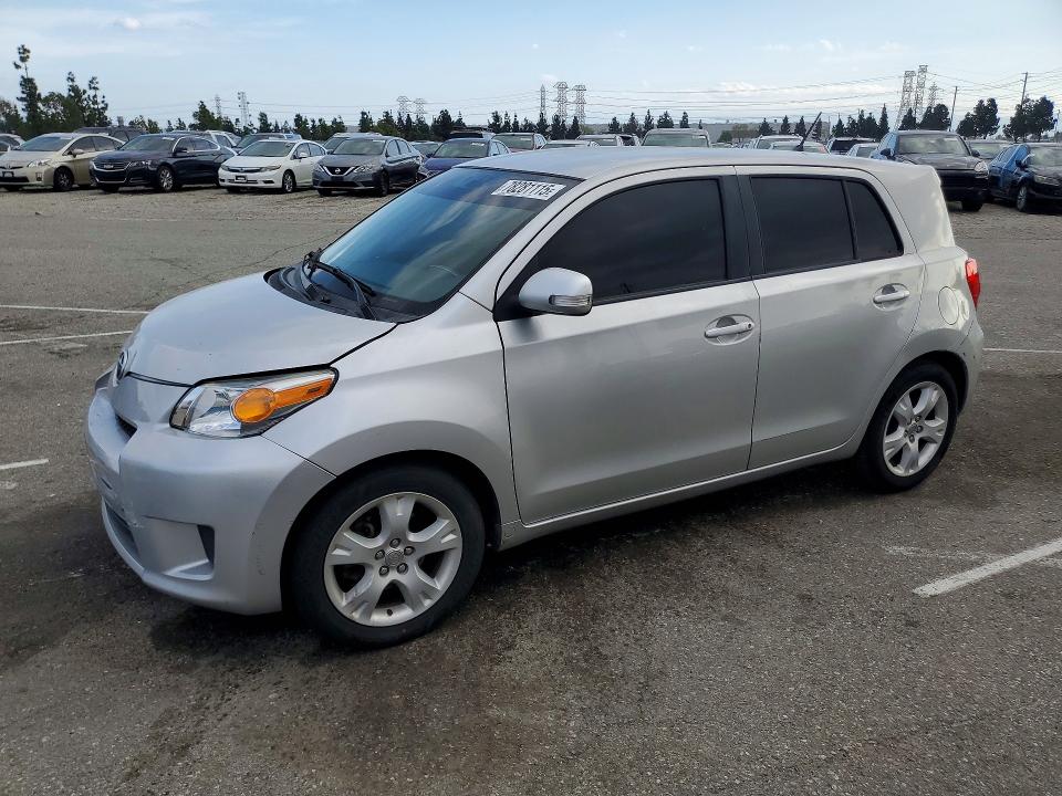 TOYOTA SCION XD 2013 with VIN JTKKUPB44D1033646 - Photo from auction