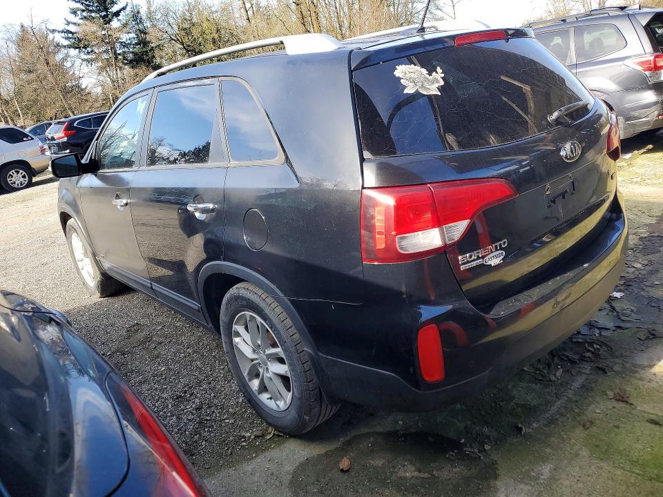 Photo 2 from auction – 2014 KIA SORENTO with VIN 5XYKTCA65EG424604