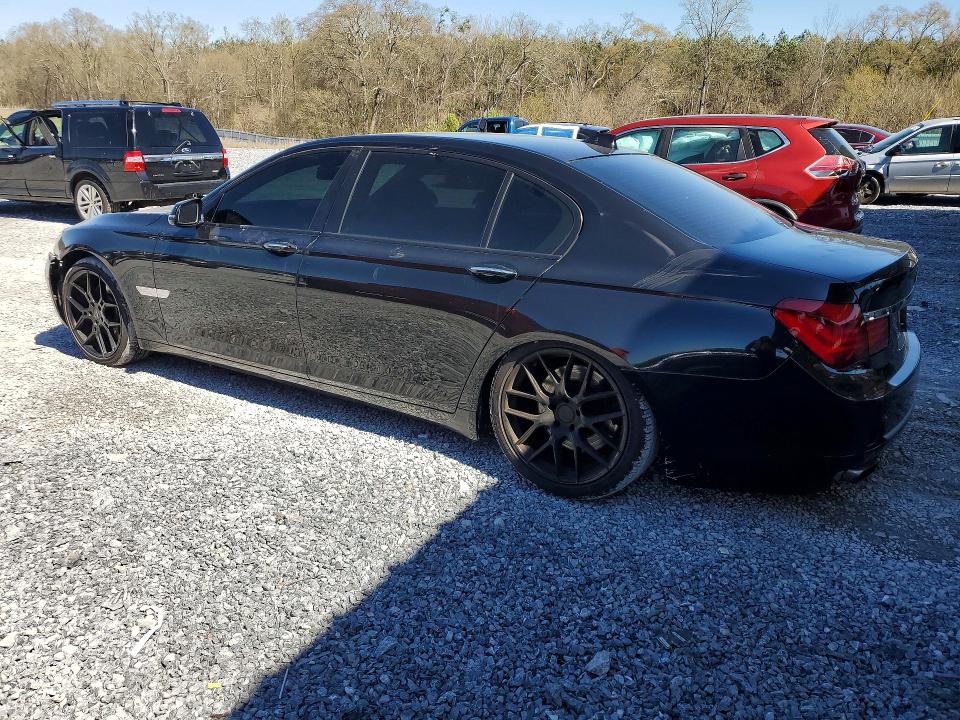 Photo 2 from auction – 2014 BMW 750 with VIN WBAYE8C55ED135448