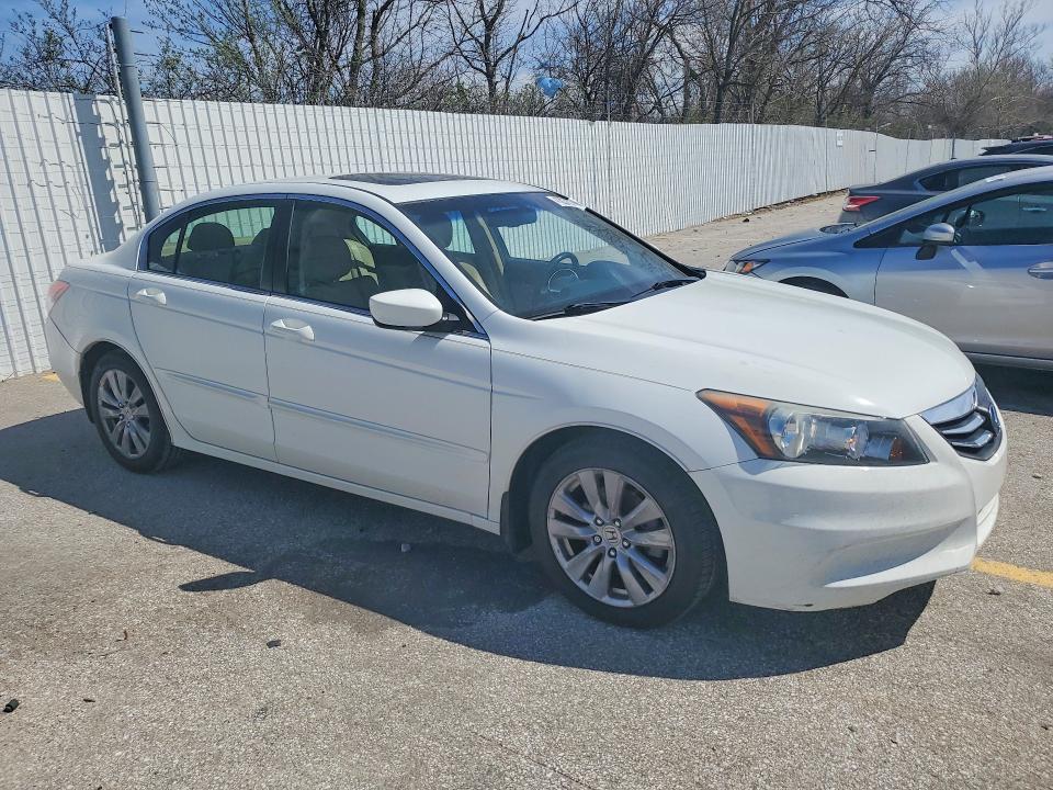 Photo 4 from auction – 2012 HONDA ACCORD with VIN 1HGCP2F8XCA118171