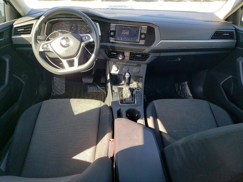 Photo 8 from auction – 2019 VOLKSWAGEN JETTA with VIN 3VWC57BU9KM082492