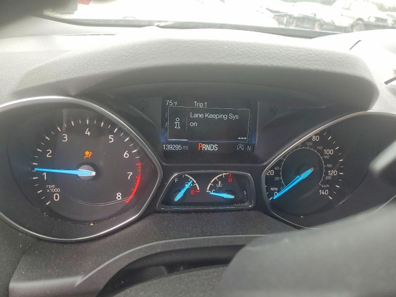 Photo 9 from auction – 2018 FORD ESCAPE with VIN 1FMCU0J90JUB79483