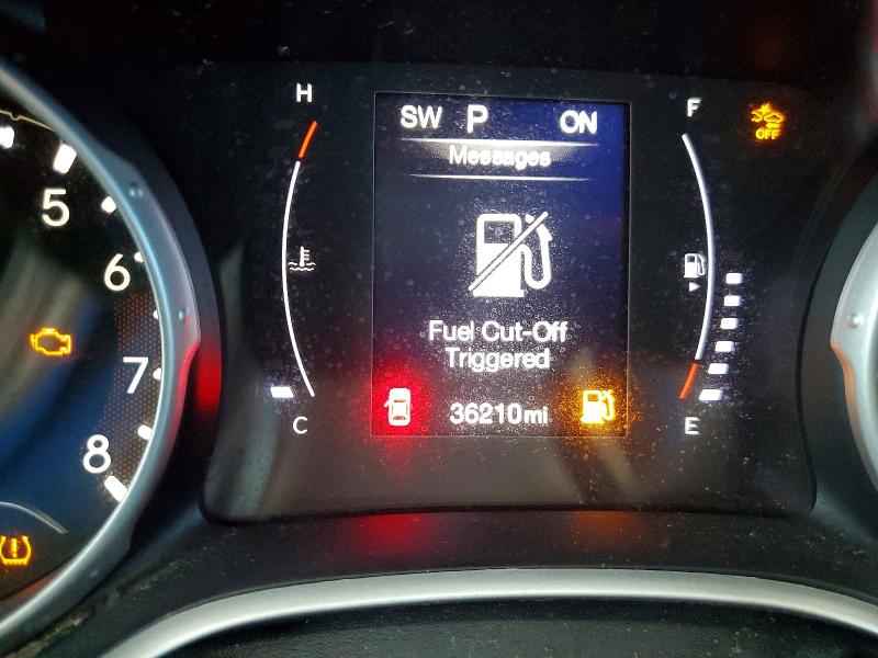 Photo 9 from auction – 2020 JEEP COMPASS with VIN 3C4NJDBB4LT228759