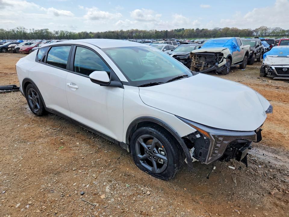 Photo 4 from auction – 2025 KIA K4 with VIN 3KPFT4DE1SE185653