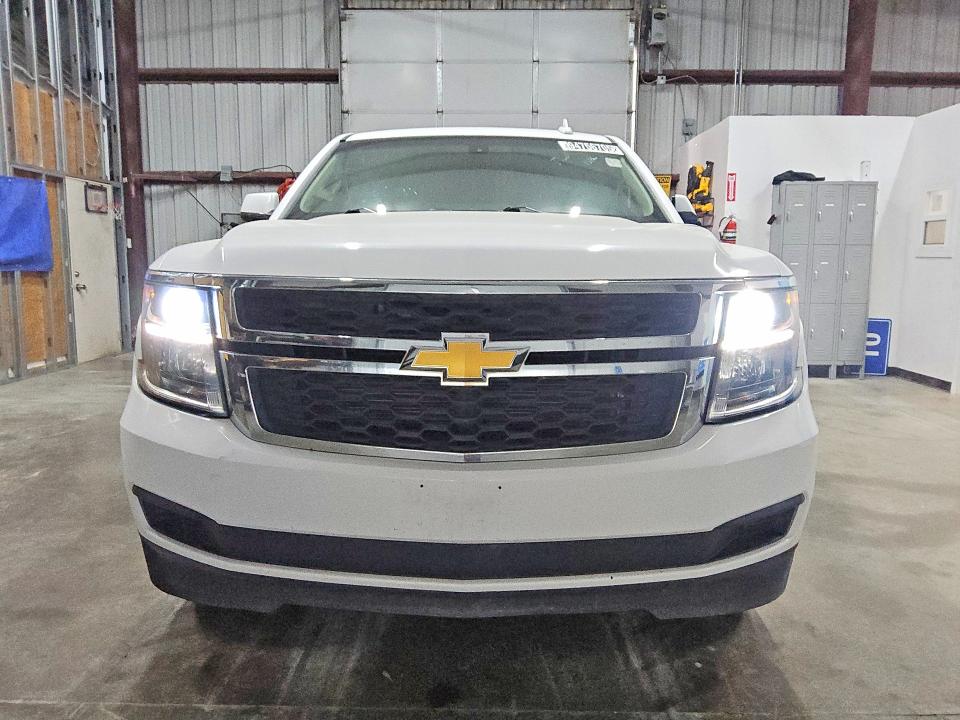 Photo 5 from auction – 2017 CHEVROLET TAHOE with VIN 1GNSCAKC9HR286197
