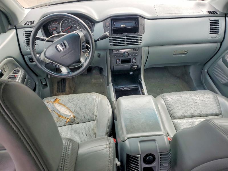 Photo 8 from auction – 2004 HONDA PILOT with VIN 2HKYF18594H584902