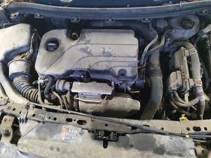 Photo 11 from auction – 2017 CHEVROLET CRUZE with VIN 1G1BE5SM6H7228832