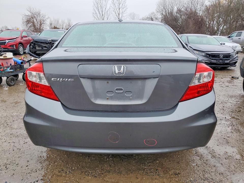 Photo 6 from auction – 2012 HONDA CIVIC with VIN 2HGFB2F98CH038650