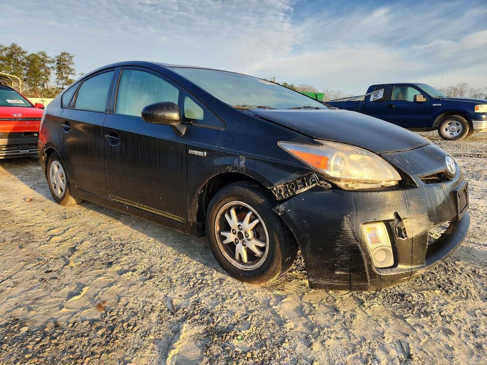 Photo 4 from auction – 2011 TOYOTA PRIUS with VIN JTDKN3DUXB1404963