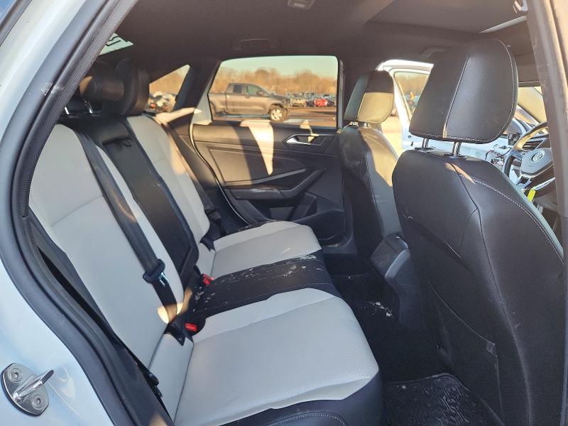 Photo 10 from auction – 2020 VOLKSWAGEN JETTA with VIN 3VWCB7BU5LM064761