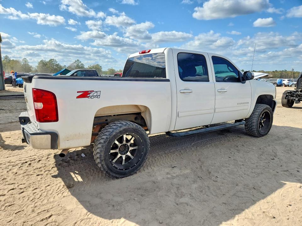 Photo 3 from auction – 2010 CHEVROLET SILVERADO with VIN 3GCRKTE3XAG176332