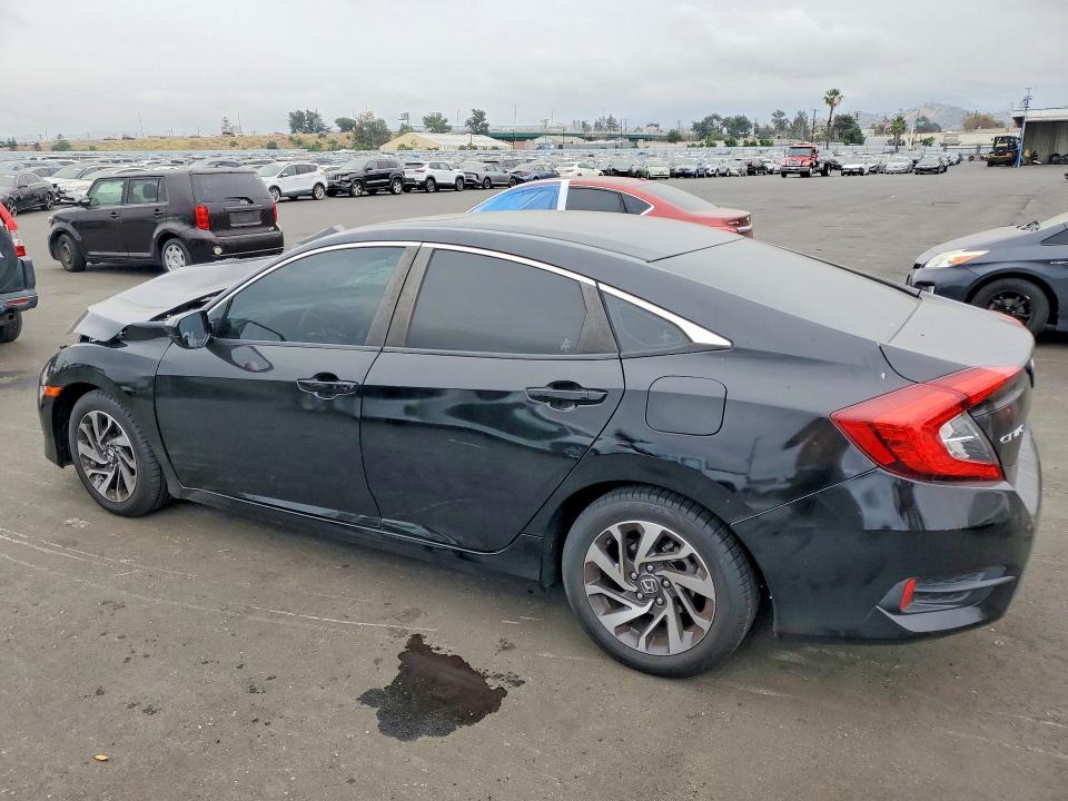 Photo 2 from auction – 2016 HONDA CIVIC with VIN 2HGFC2F78GH523128