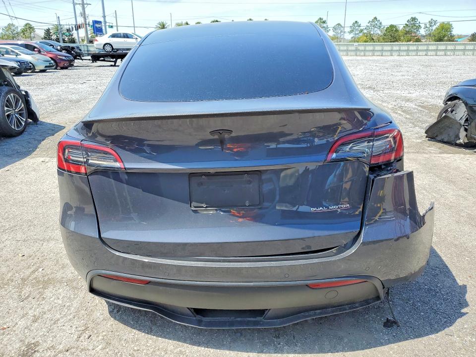 Photo 6 from auction – 2022 TESLA MODEL Y with VIN 7SAYGDEF9NF395794