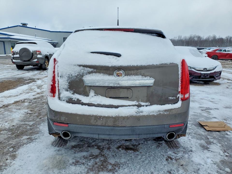 Photo 6 from auction – 2014 CADILLAC SRX with VIN 3GYFNGE38ES565355