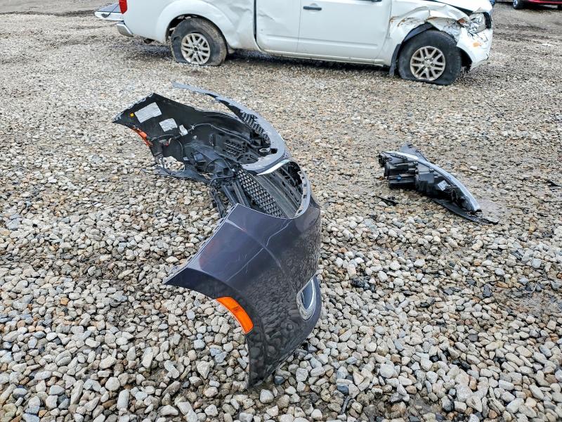 Photo 13 from auction – 2019 CHRYSLER PACIFICA with VIN 2C4RC1EG0KR576383