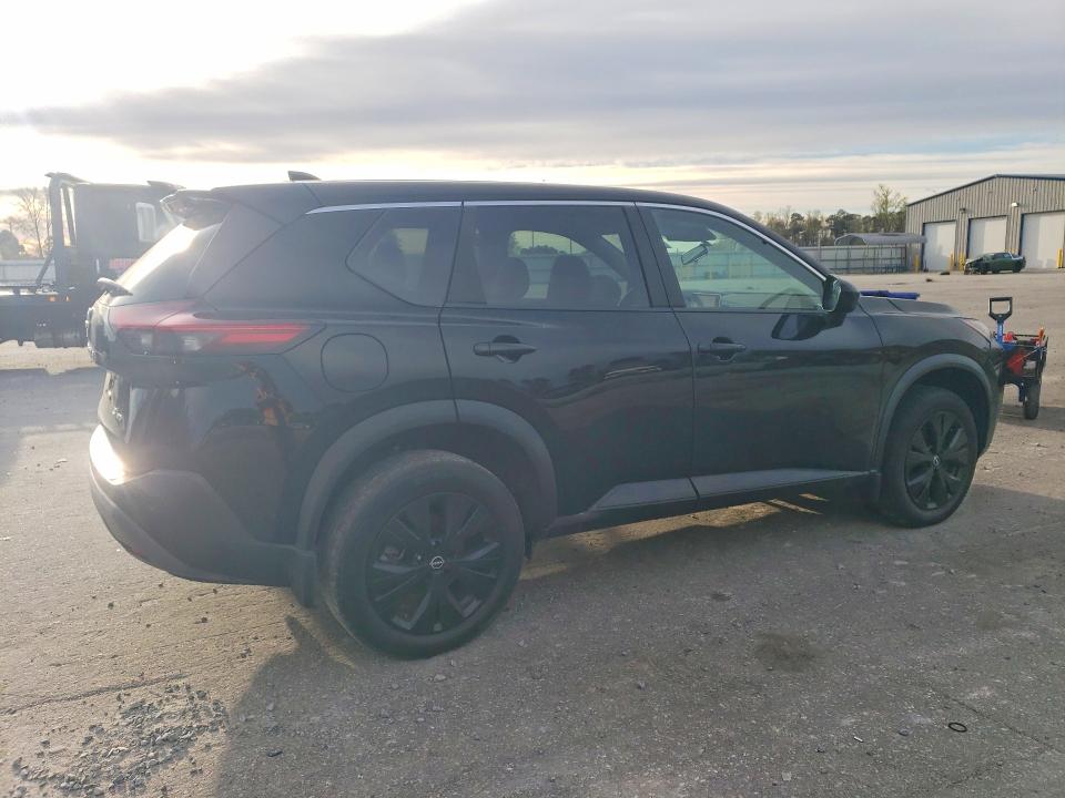 Photo 3 from auction – 2023 NISSAN ROGUE with VIN 5N1BT3BB7PC874706