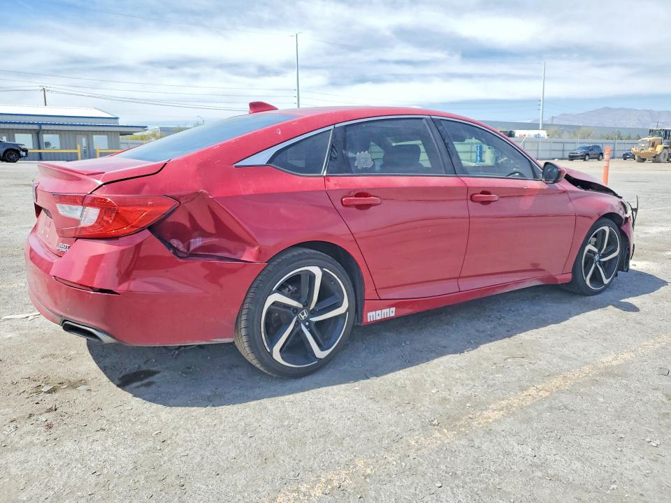 Photo 3 from auction – 2018 HONDA ACCORD with VIN 1HGCV2F35JA042379