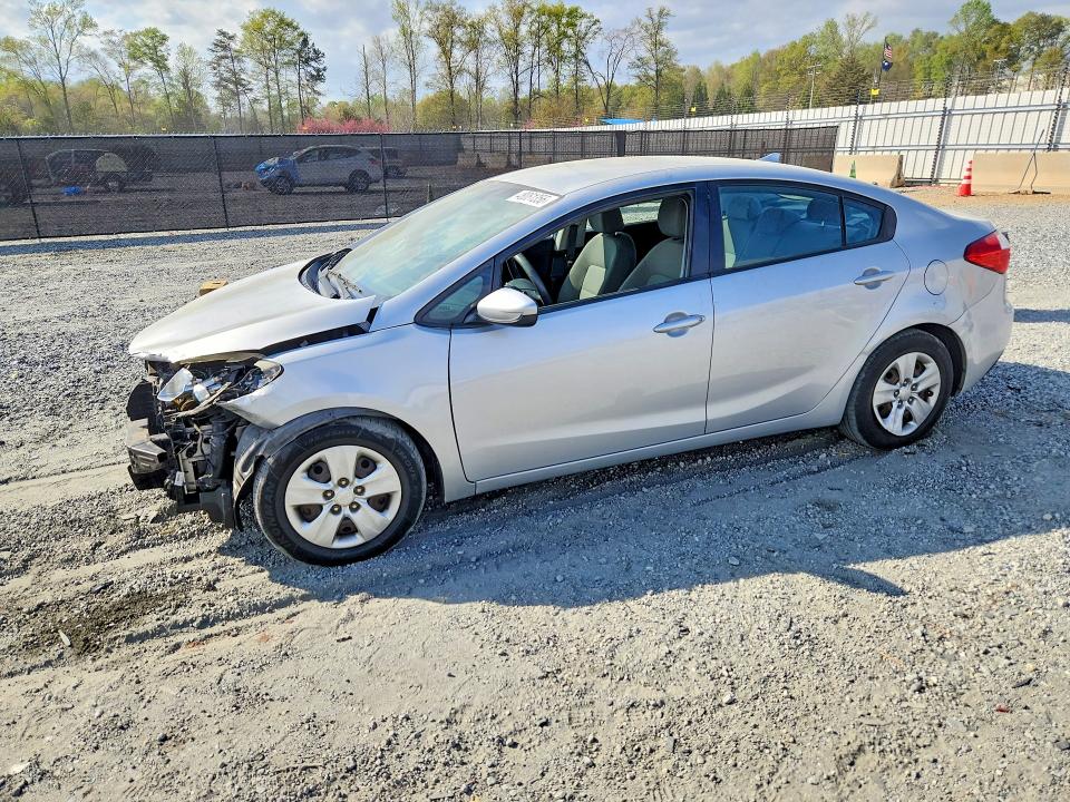 KIA FORTE 2015 с VIN KNAFK4A62F5408099 - Фото с аукциона