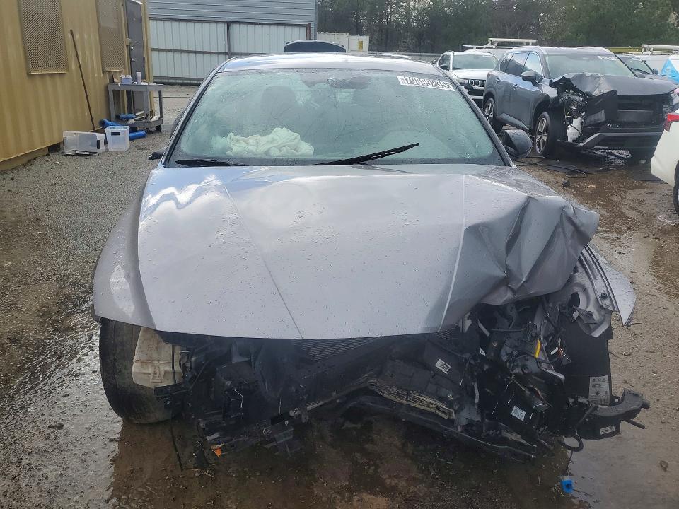 Photo 5 from auction – 2025 HYUNDAI ELANTRA with VIN KMHLM4DG2SU986347