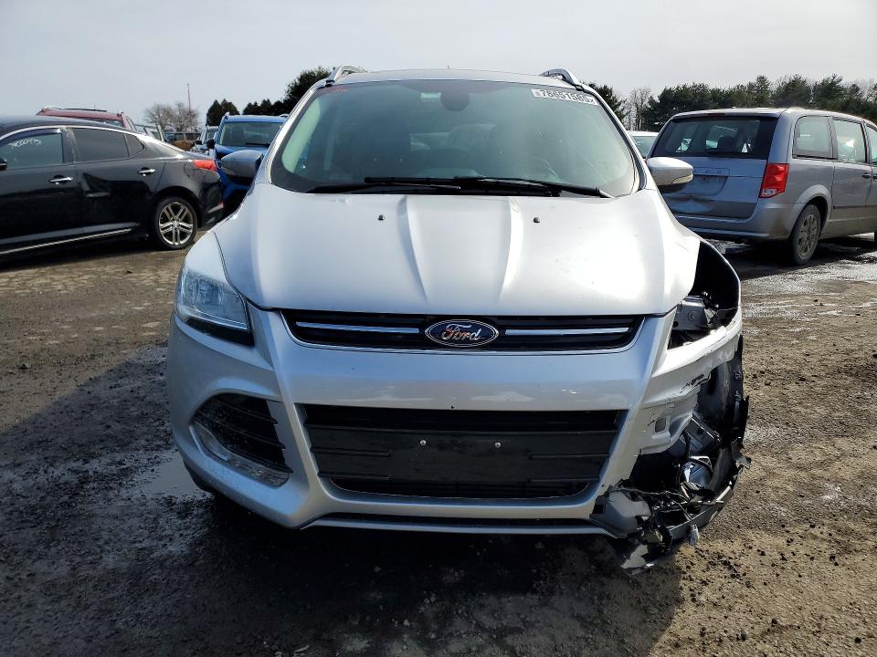 Photo 5 from auction – 2015 FORD ESCAPE with VIN 1FMCU9J97FUA72345