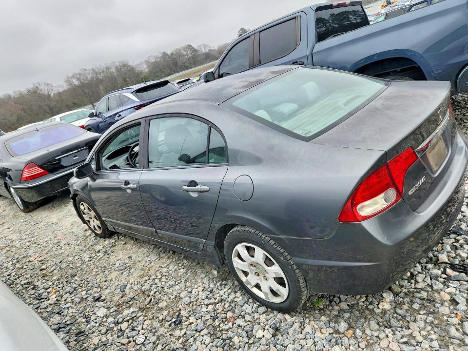 Photo 2 from auction – 2010 HONDA CIVIC with VIN 2HGFA1F56AH325735