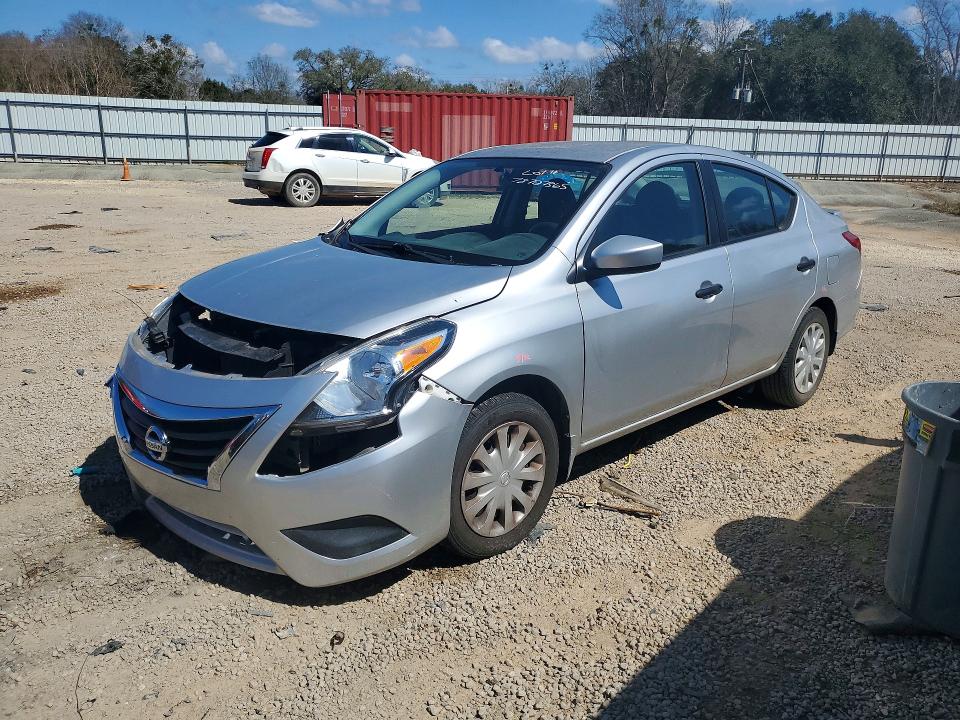 NISSAN VERSA 2016 with VIN 3N1CN7AP7GL848136 - Photo from auction
