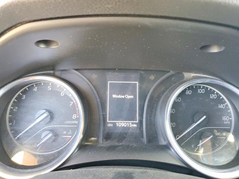 Photo 9 from auction – 2020 TOYOTA CAMRY with VIN 4T1G11AK2LU301282