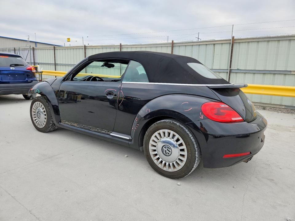 Photo 2 from auction – 2016 VOLKSWAGEN BEETLE with VIN 3VW517AT5GM819692