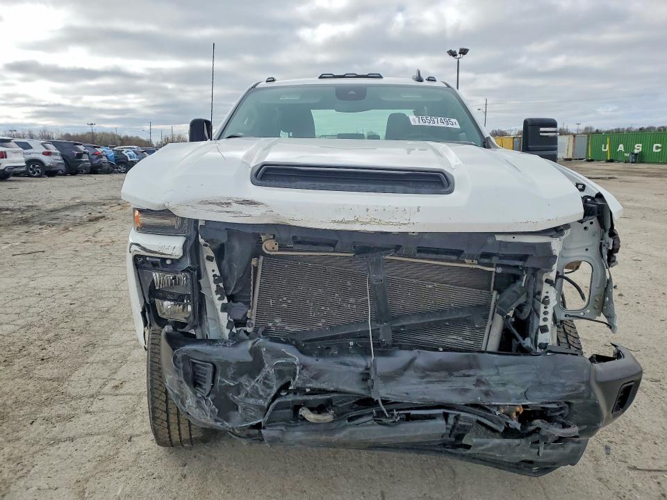 Photo 5 from auction – 2024 CHEVROLET SILVERADO with VIN 1GB5YSE74RF325328