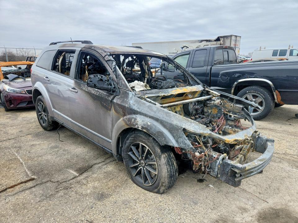 Photo 4 from auction – 2018 DODGE JOURNEY with VIN 3C4PDCAB8JT421747