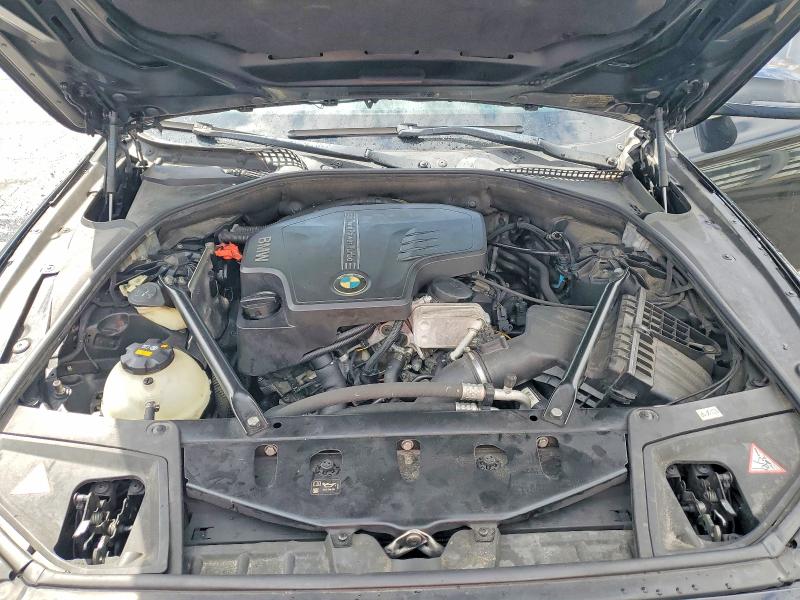 Photo 11 from auction – 2016 BMW 528 with VIN WBA5A5C5XGD528460