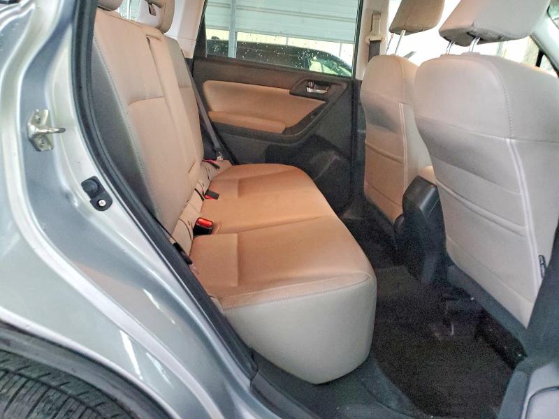 Photo 11 from auction – 2017 SUBARU FORESTER with VIN JF2SJAJC6HH806041