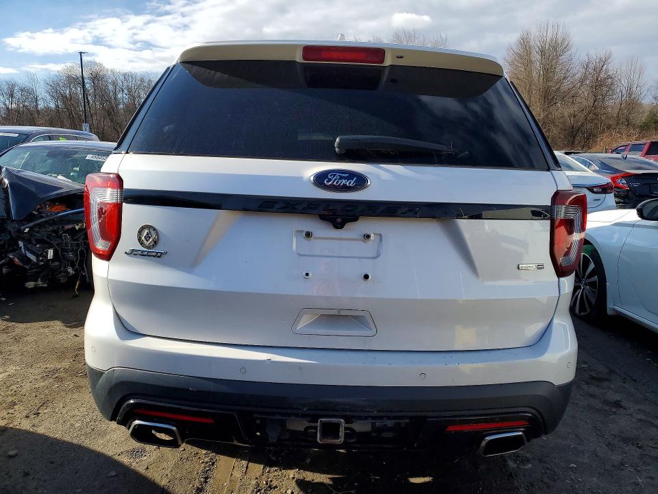 Photo 6 from auction – 2016 FORD EXPLORER with VIN 1FM5K8GT0GGA48724