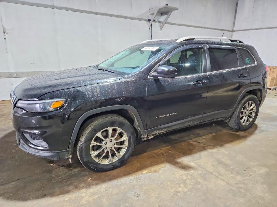 JEEP CHEROKEE 2019 with VIN 1C4PJMLX9KD124629 - Photo from auction