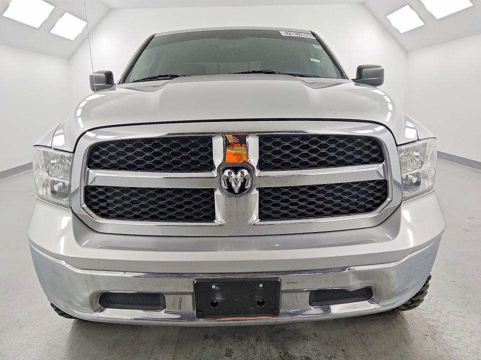 Photo 5 from auction – 2019 RAM 1500 CLASSIC with VIN 1C6RR6TT3KS509472
