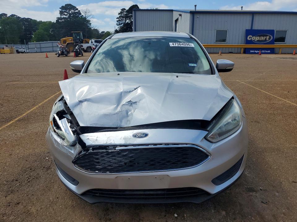 Photo 5 from auction – 2015 FORD FOCUS with VIN 1FADP3F27FL207442