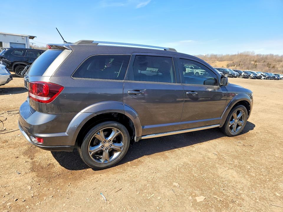 Photo 3 from auction – 2016 DODGE JOURNEY with VIN 3C4PDCGG6GT123578