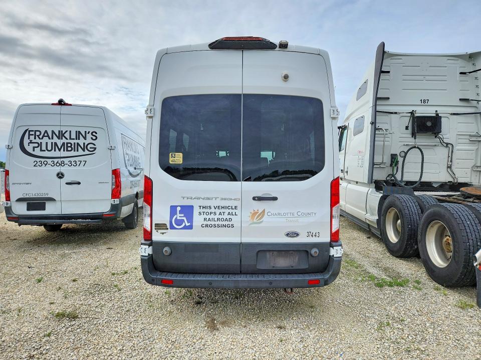 Photo 6 from auction – 2019 FORD TRANSIT with VIN 1FDVU4XV7KKB31559