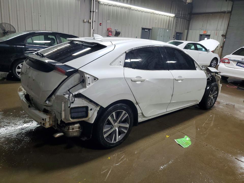 Photo 3 from auction – 2020 HONDA CIVIC with VIN SHHFK7H33LU211127